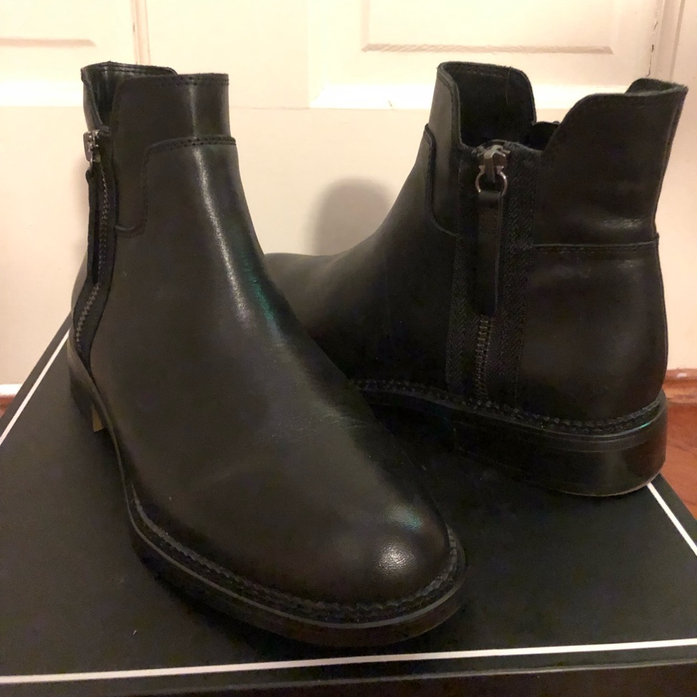 Franco Sarto booties, Size 7! 🖤
